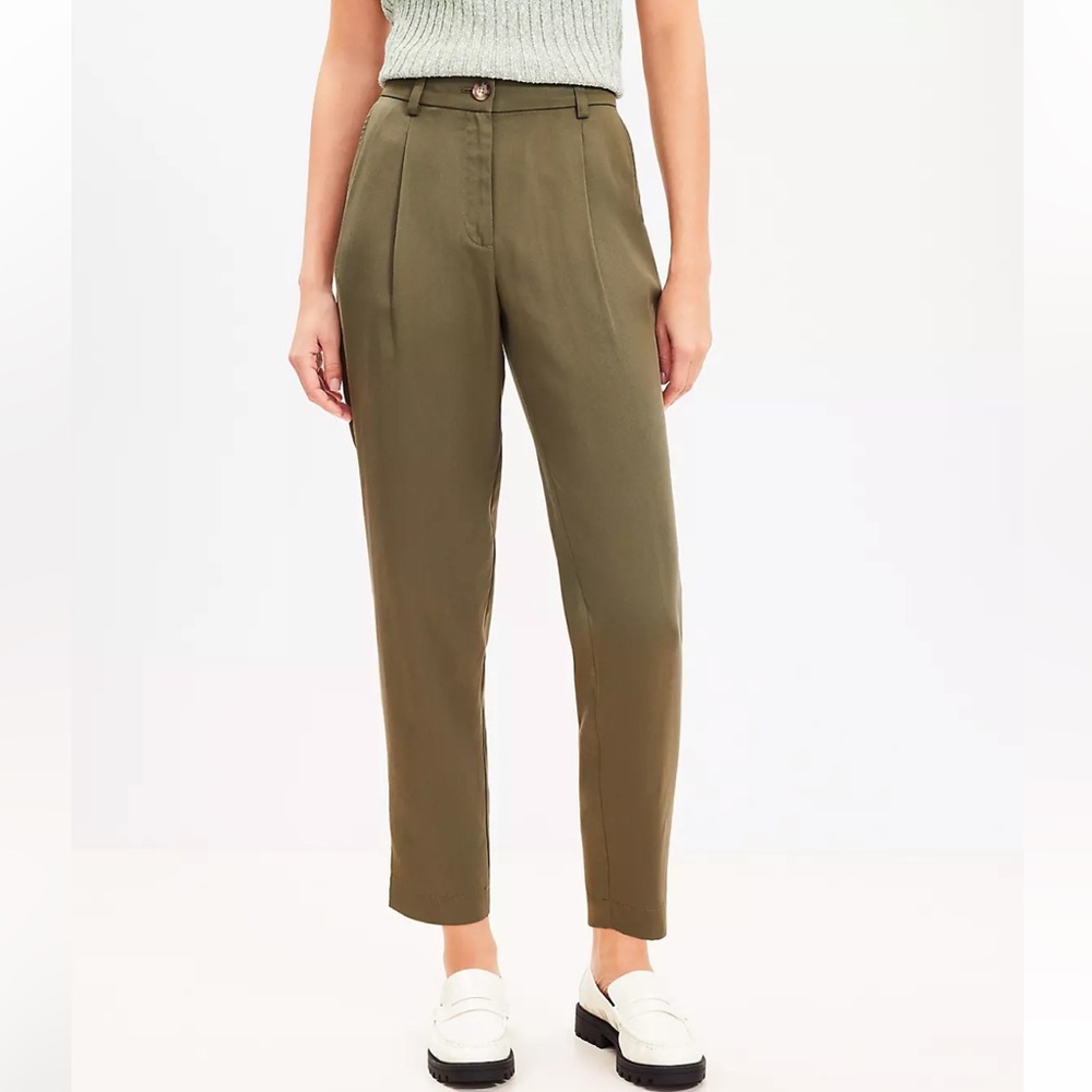Loft Emory Tapered Cropped Pants Evening Olive 00P Petite EUC
